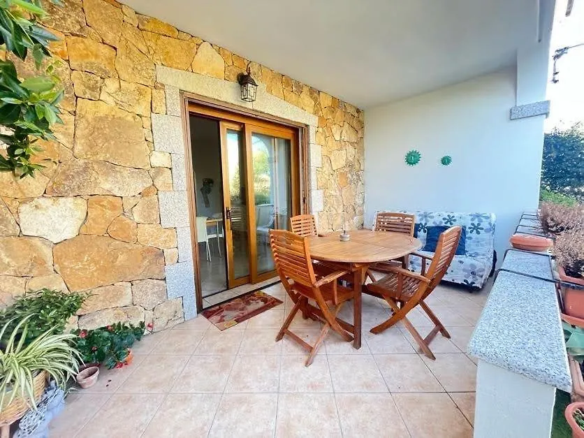 Nefhouse 83 Villa Tanaunella 0*,  Italien